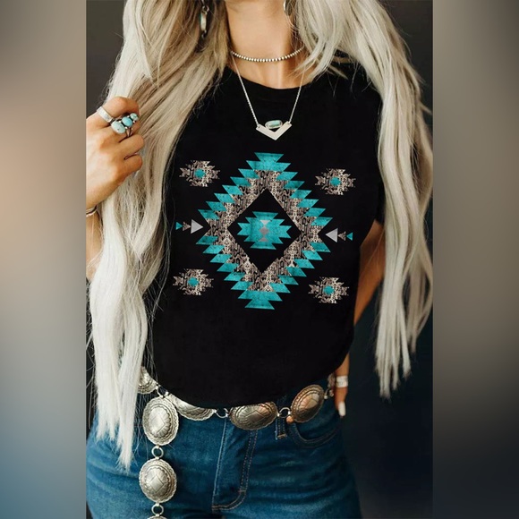 Tops - Black Western Aztec Printed Crewneck Graphic Tee